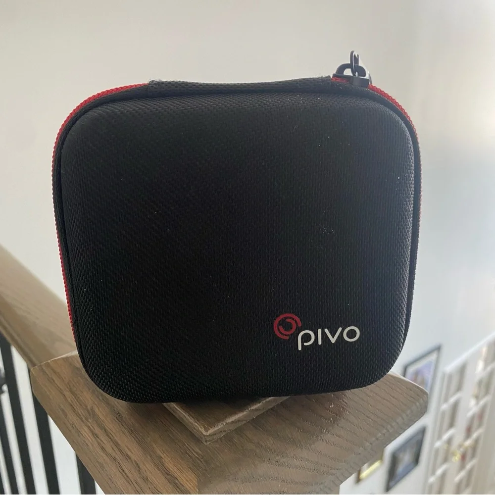 Pivo Black and Red Smart Pod with Remote